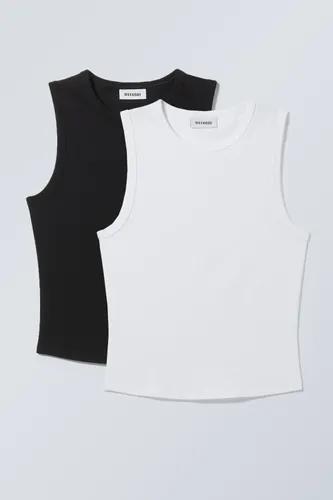 2-pack Clean Fitted Tank Top - Black