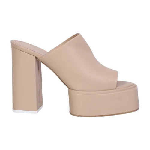 3Juin , Beige suede Platform mules by 3Juin; bold and anticonceptual, they show the brand more innovative and youthful side ,Beige female, Sizes: 5 UK