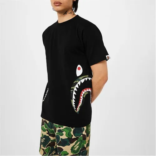 A BATHING APE 1st Camo Side Shark T-Shirt - Black