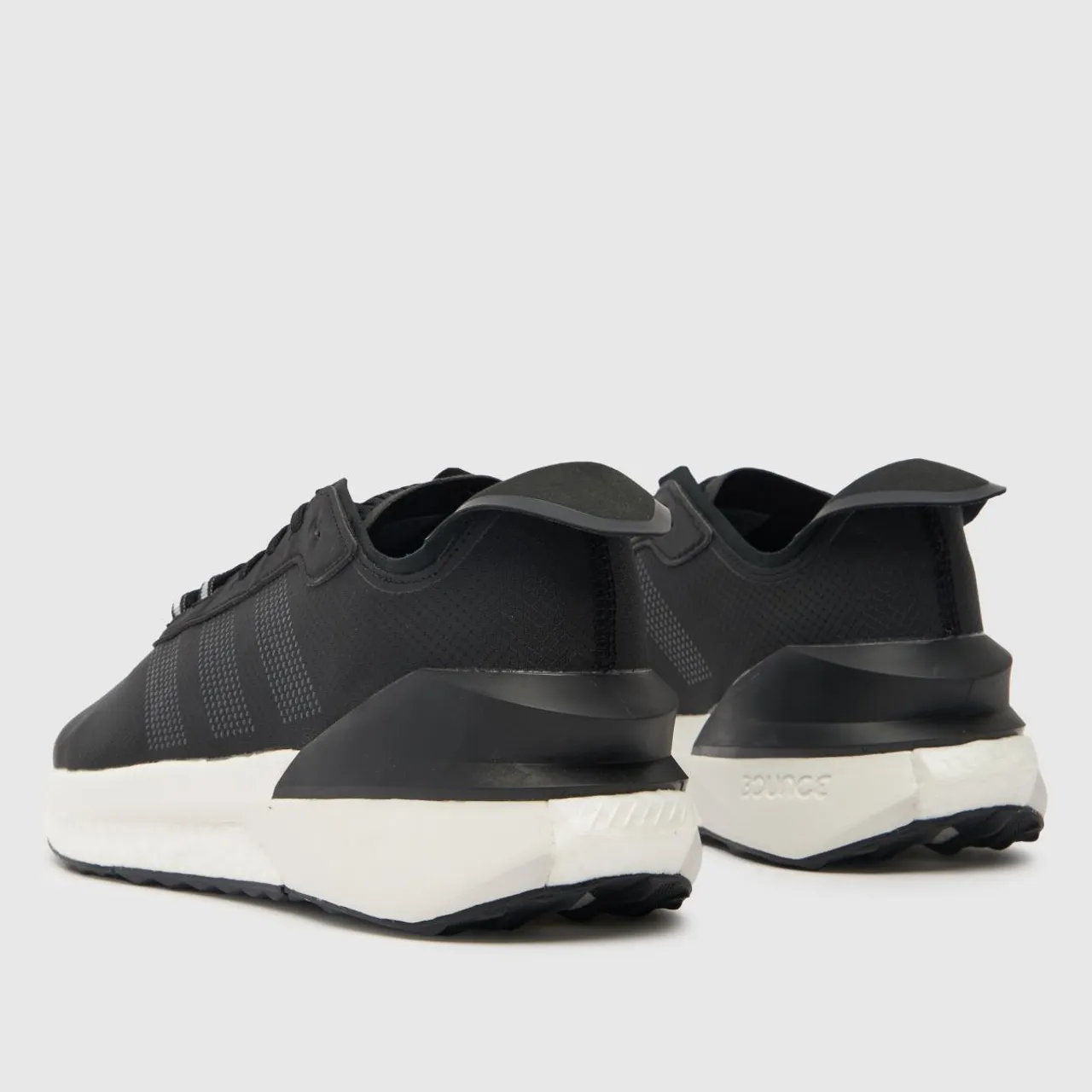 Adidas Avryn Trainers In Black & White