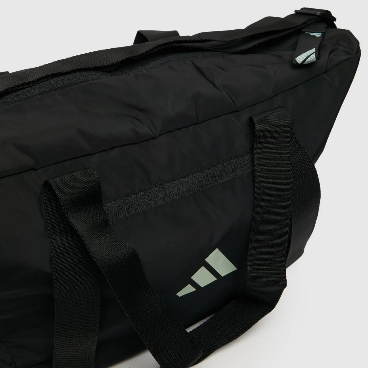 adidas Black and White Sport Bag, Size: 30.5L