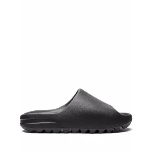 Adidas , Black Onyx Yeezy Slide ,Black male, Sizes: