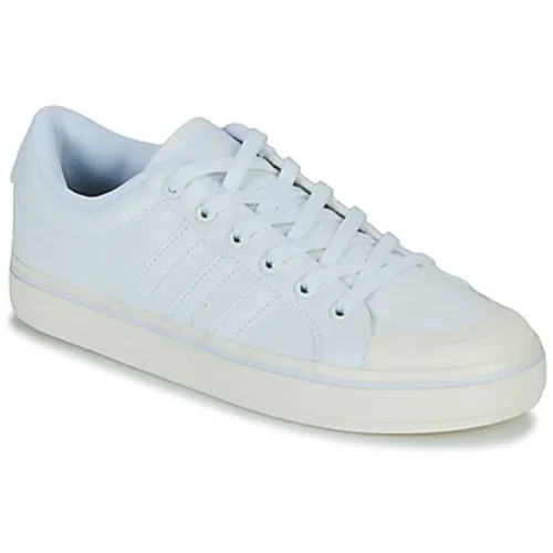 adidas  BRAVADA 2.0  women's Shoes (Trainers) in White