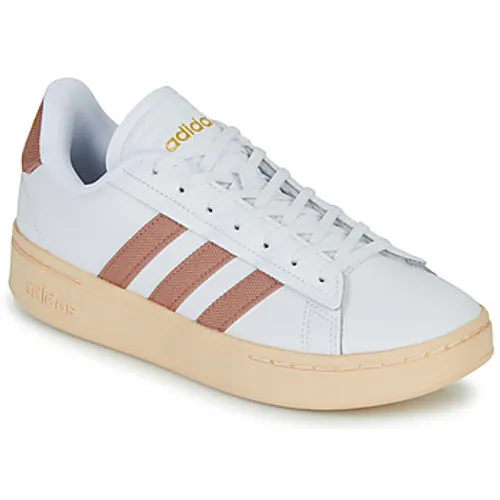 adidas  GRAND COURT ALPHA  women's Shoes (Trainers) in White