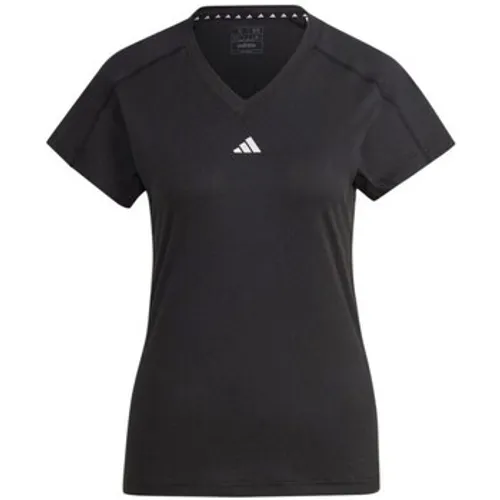adidas  HN5543  women's T shirt in Black
