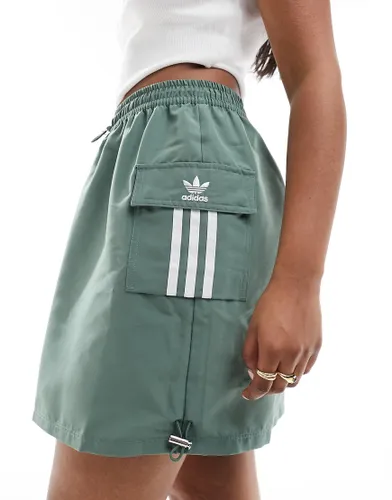 adidas Originals cargo skirt in khaki-Green