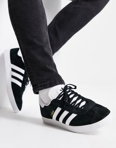adidas Originals Gazelle trainers in black