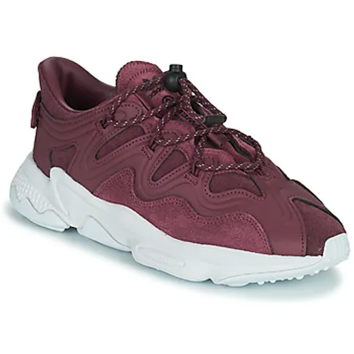 adidas  OZWEEGO PLUS W  women's Shoes (Trainers) in Purple
