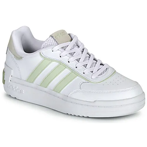 adidas  POSTMOVE SE W  women's Shoes (Trainers) in White