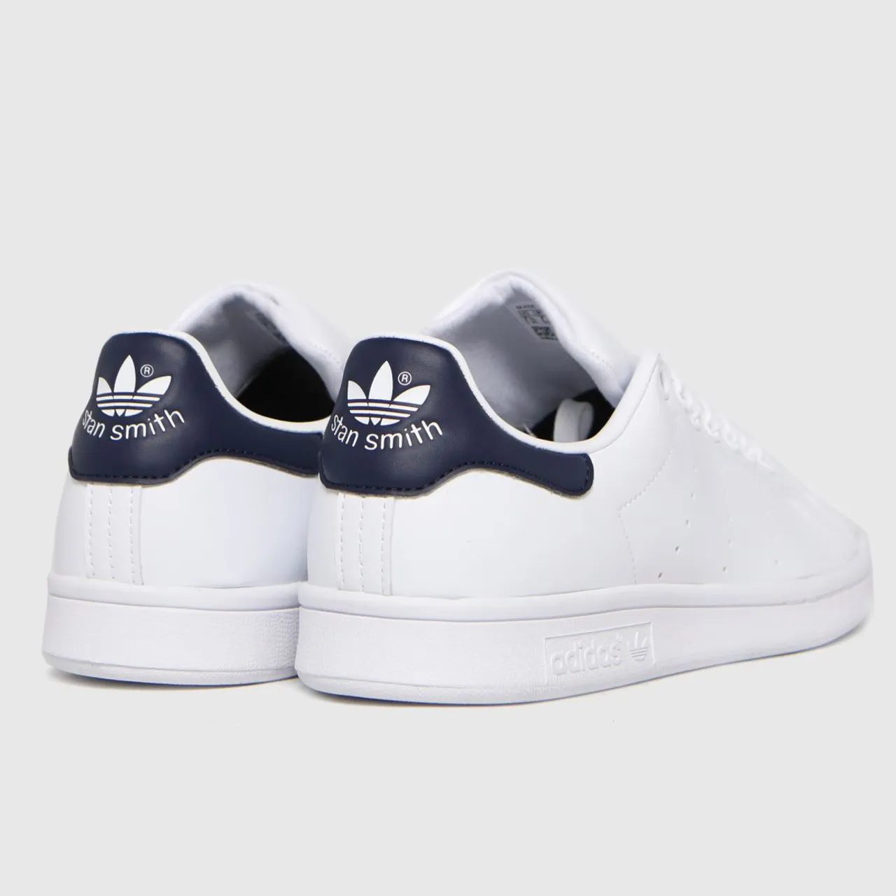 Adidas Stan Smith Primegreen Trainers In White & Navy