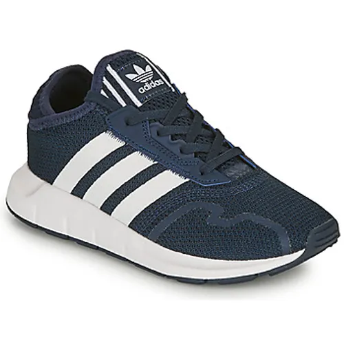 adidas  SWIFT RUN X C  boys's Children's Shoes (Trainers) in Blue