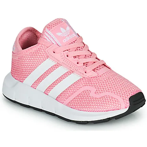 adidas  SWIFT RUN X C  girls's Children's Shoes (Trainers) in Pink
