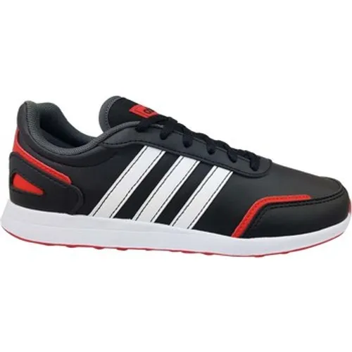 adidas  VS Switch 3 K  boys's Children's Shoes (Trainers) in Black