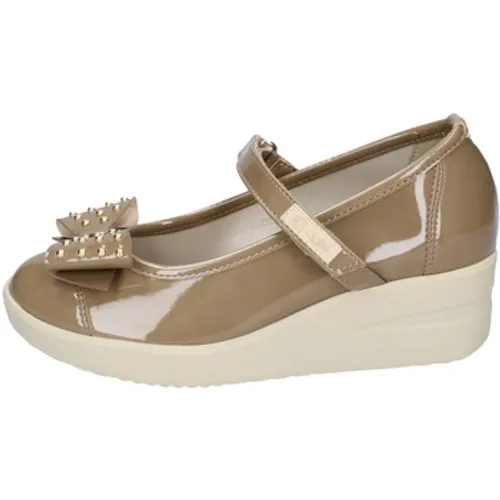 Agile By Ruco Line  BE597 242 A ULTRA  women's Shoes (Pumps / Ballerinas) in Beige