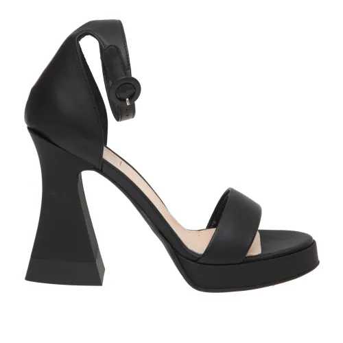 AGL , Agl janis sandal in black leather ,Black female, Sizes: