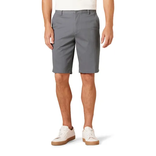 Amazon Essentials Men's Slim-Fit 11" Flat-Front Comfort