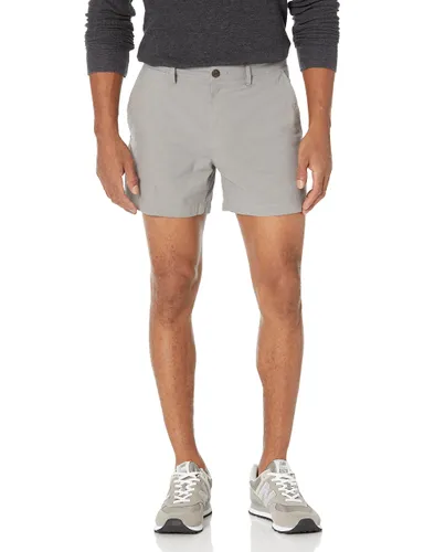 Amazon Essentials Men's Slim-Fit 5" Lightweight Comfort