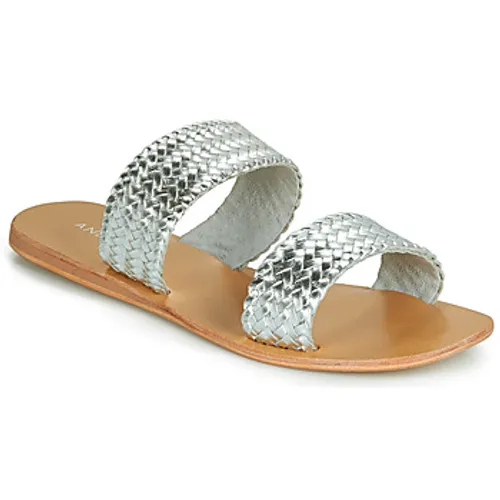 André  CHUPA  women's Mules / Casual Shoes in Silver