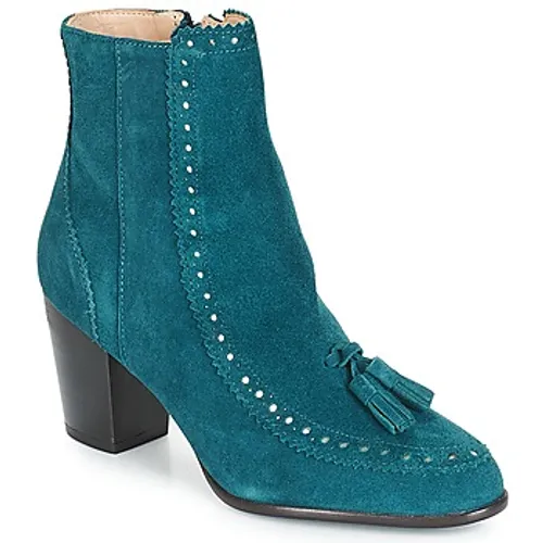 André  DORIANE  women's Low Ankle Boots in Blue
