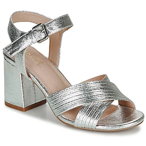 André  JACYNTH  women's Sandals in Silver