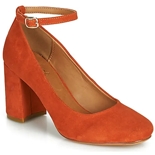 André  LAURIA  women's Court Shoes in Orange