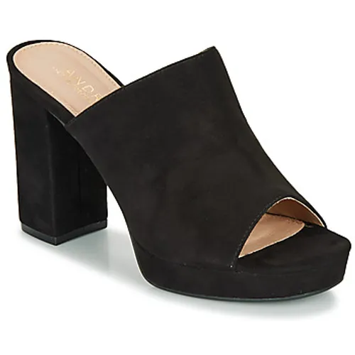 André  MELINDA  women's Mules / Casual Shoes in Black