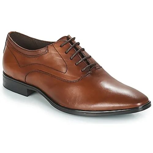 André  MILORD  men's Smart / Formal Shoes in Brown
