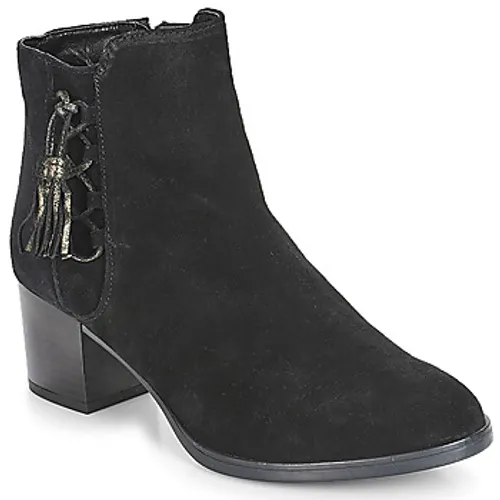 André  MISS  women's Low Ankle Boots in Black