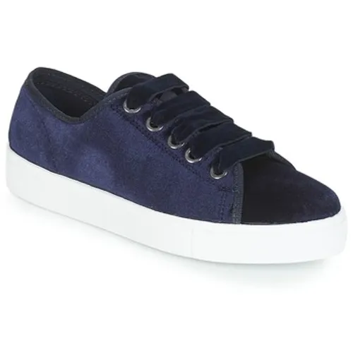 André  TAMMY  women's Shoes (Trainers) in Blue