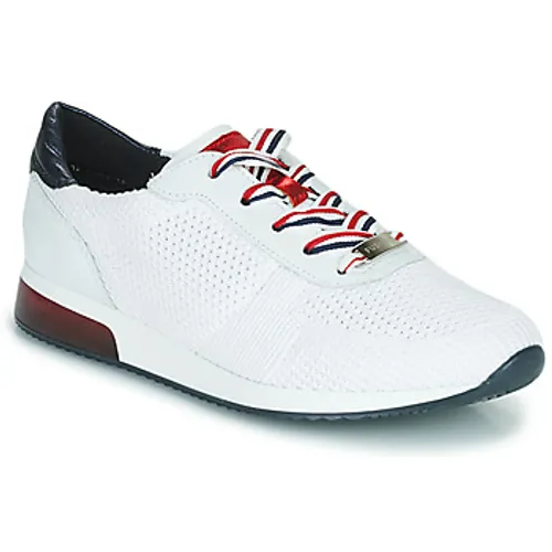 Ara  LISSABON 2.0 FUSION4  women's Shoes (Trainers) in White