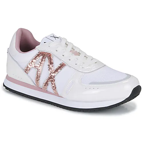 Armani Exchange  XV592-XDX070  women's Shoes (Trainers) in White