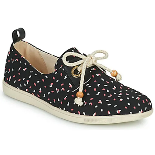 Armistice  STONE ONE W  women's Shoes (Trainers) in Black