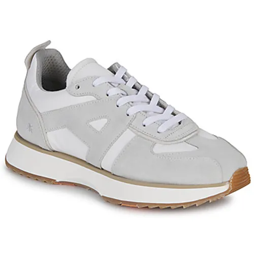 Art  Turin  women's Shoes (Trainers) in White