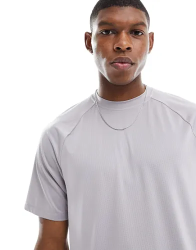 ASOS 4505 performance mesh training t-shirt with quick dry in grey