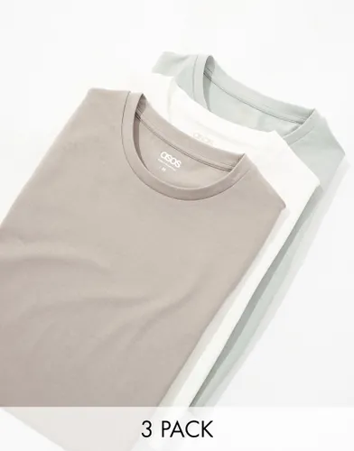 ASOS DESIGN 3 pack muscle fit t-shirts in multiple colours