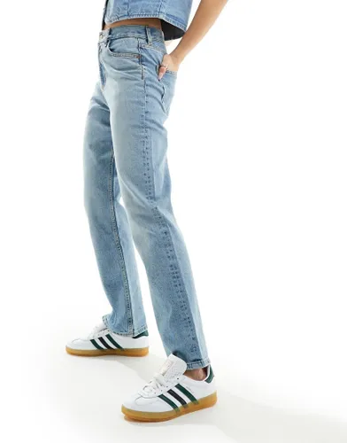 ASOS DESIGN comfort 90s straight jean in mid blue