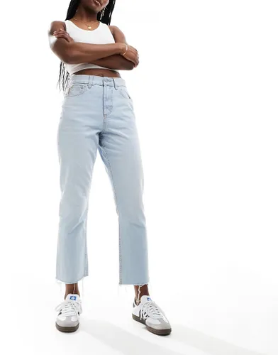 ASOS DESIGN cropped 90s straight jean in bleach-Blue