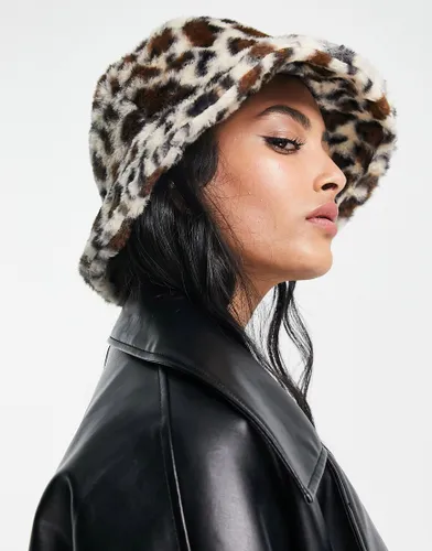 ASOS DESIGN faux fur bucket hat in leopard-Multi