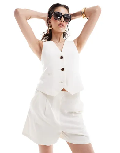 ASOS DESIGN high waist seam detail shorts with linen in white