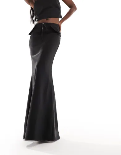ASOS DESIGN minimal low rise maxi co-ord skirt in black