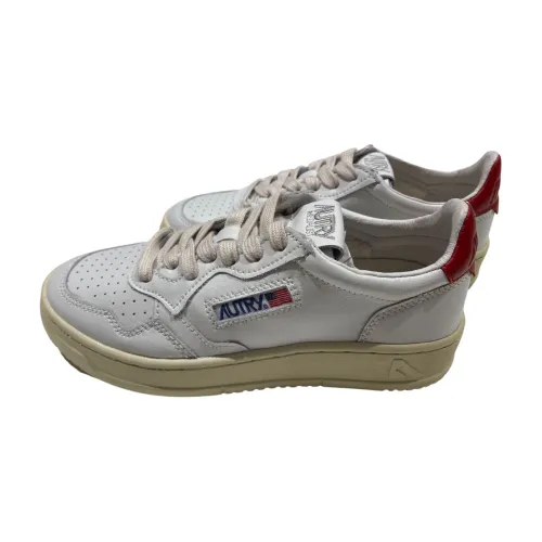 Autry , Medalist Low Sneakers - Premium Leather, Durable Rubber Sole ,White male, Sizes: