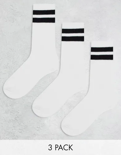 Bershka 3 pack sport socks in white