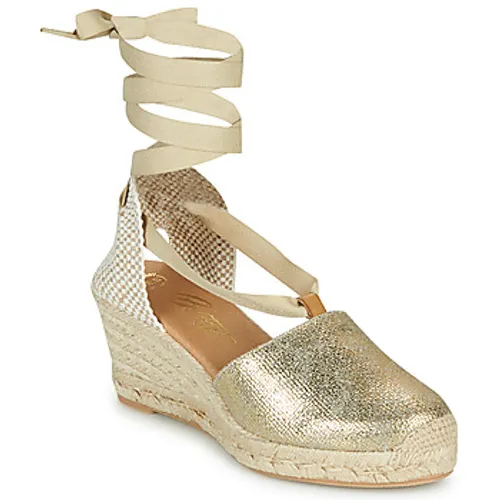 Betty London  GRANDA  women's Sandals in Gold