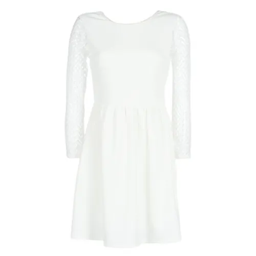 Betty London  J. LOUISE  women's Dress in White