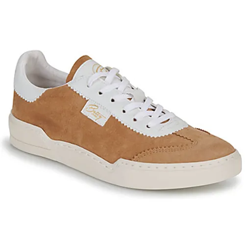 Betty London  MADOUCE  women's Shoes (Trainers) in Brown