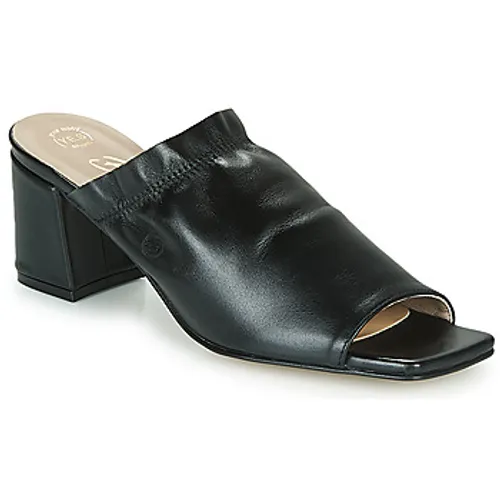 Betty London  MIRTO  women's Mules / Casual Shoes in Black