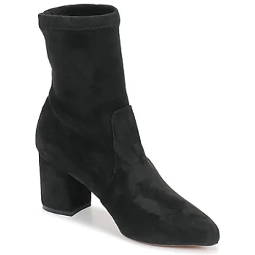 Betty London  NOUMET  women's Low Ankle Boots in Black