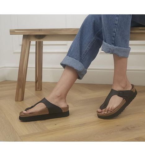 BIRKENSTOCK Papillio Gizeh Platform Sandals BLACK VEGAN