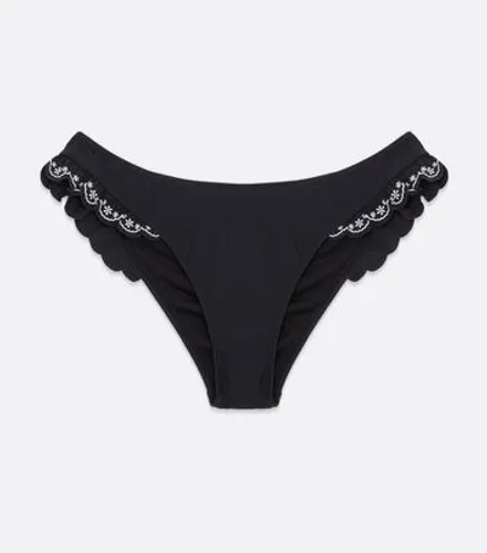 Black Broderie Frill Low Rise V Front Bikini Bottoms New Look