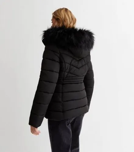 Black Faux Fur Trim Hooded Puffer Jacket New Look